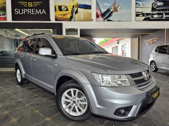 FIAT FREEMONT 2.4 PRECISION 16V GASOLINA 4P AUTOMÁTICO